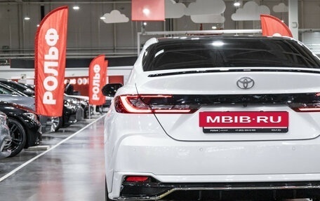 Toyota Camry, 2024 год, 3 899 700 рублей, 10 фотография