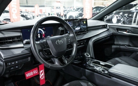 Toyota Camry, 2024 год, 3 899 700 рублей, 16 фотография