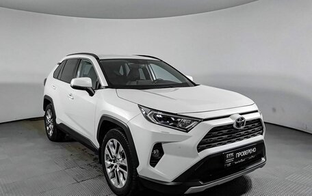 Toyota RAV4, 2021 год, 3 650 000 рублей, 3 фотография