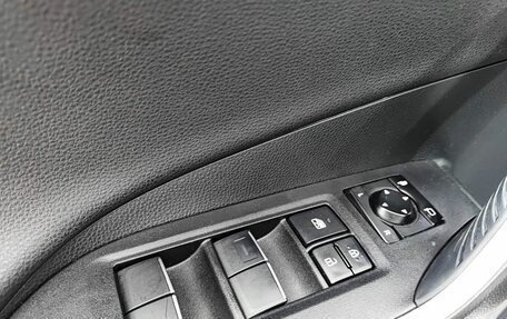 Toyota RAV4, 2021 год, 3 650 000 рублей, 23 фотография