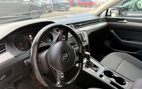 Volkswagen Passat B8 рестайлинг, 2016 год, 1 495 000 рублей, 8 фотография