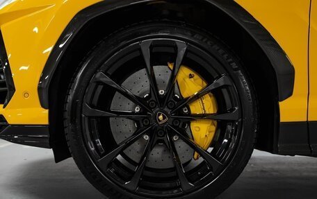 Lamborghini Urus I, 2020 год, 25 000 000 рублей, 6 фотография