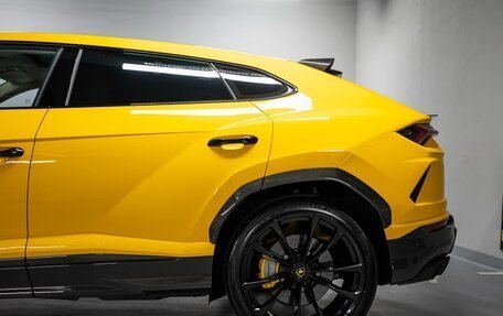 Lamborghini Urus I, 2020 год, 25 000 000 рублей, 10 фотография