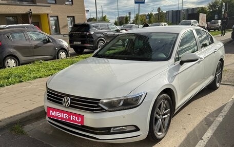 Volkswagen Passat B8 рестайлинг, 2016 год, 1 495 000 рублей, 14 фотография
