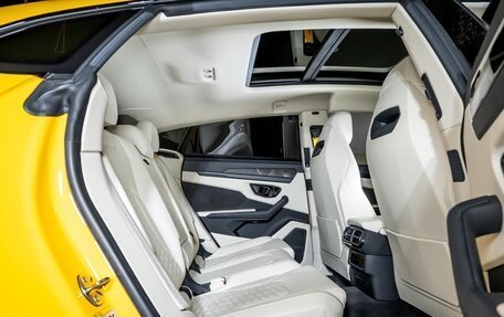 Lamborghini Urus I, 2020 год, 25 000 000 рублей, 25 фотография