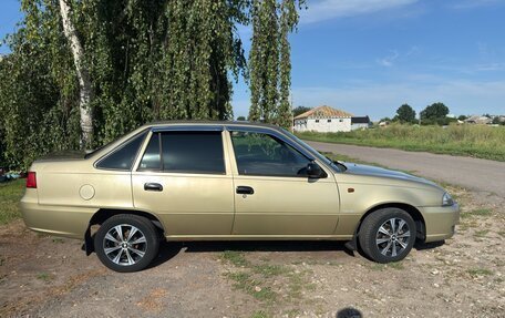 Daewoo Nexia I рестайлинг, 2008 год, 250 000 рублей, 15 фотография