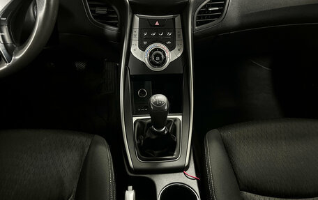 Hyundai Elantra V, 2012 год, 780 000 рублей, 15 фотография