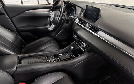 Mazda 6, 2019 год, 2 050 000 рублей, 9 фотография