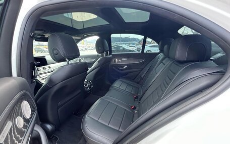 Mercedes-Benz E-Класс, 2022 год, 5 200 000 рублей, 10 фотография