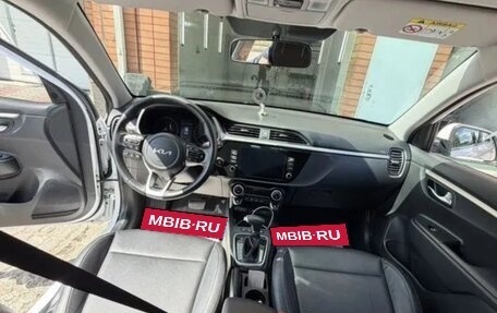 KIA Rio IV, 2022 год, 1 975 000 рублей, 16 фотография