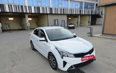 KIA Rio IV, 2022 год, 1 975 000 рублей, 10 фотография