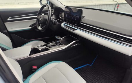 Geely Emgrand, 2023 год, 1 490 000 рублей, 9 фотография