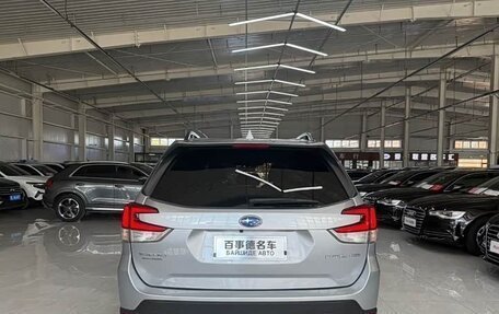 Subaru Forester, 2022 год, 3 100 000 рублей, 5 фотография