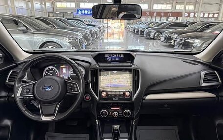Subaru Forester, 2022 год, 3 100 000 рублей, 10 фотография