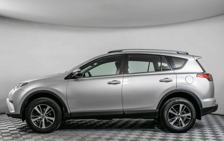 Toyota RAV4, 2017 год, 2 205 000 рублей, 8 фотография