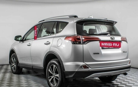 Toyota RAV4, 2017 год, 2 205 000 рублей, 7 фотография