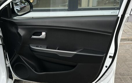 KIA Rio III рестайлинг, 2017 год, 1 050 000 рублей, 21 фотография