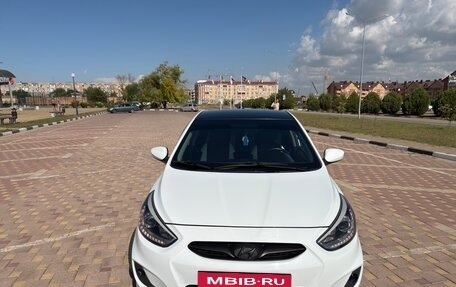 Hyundai Solaris II рестайлинг, 2014 год, 750 000 рублей, 2 фотография