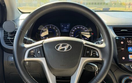 Hyundai Solaris II рестайлинг, 2014 год, 750 000 рублей, 23 фотография
