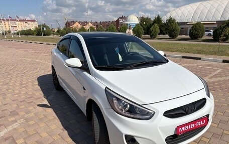 Hyundai Solaris II рестайлинг, 2014 год, 750 000 рублей, 13 фотография