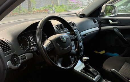 Skoda Octavia, 2011 год, 850 000 рублей, 10 фотография