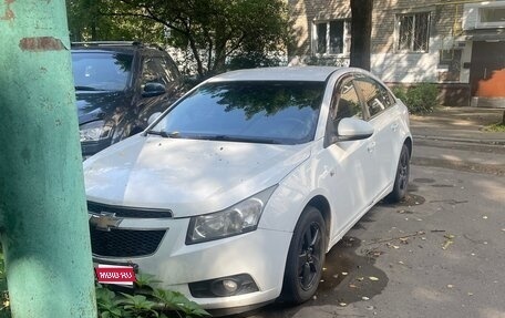 Chevrolet Cruze II, 2010 год, 525 000 рублей, 1 фотография