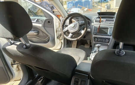 Skoda Octavia, 2010 год, 7 фотография