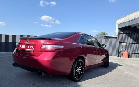 Toyota Camry, 2007 год, 990 000 рублей, 2 фотография