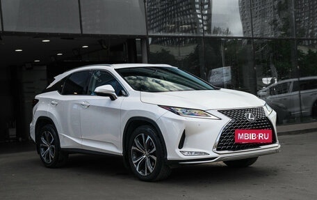 Lexus RX IV рестайлинг, 2021 год, 5 490 000 рублей, 3 фотография