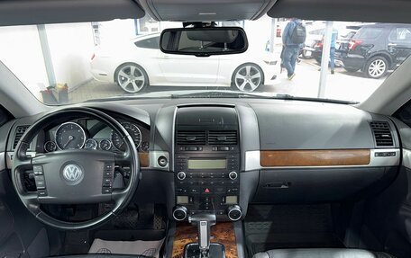 Volkswagen Touareg III, 2008 год, 949 000 рублей, 10 фотография