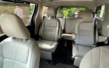 Toyota Sienna III, 2015 год, 2 500 000 рублей, 13 фотография