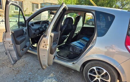 Renault Scenic III, 2004 год, 320 000 рублей, 6 фотография