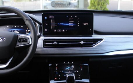 Chery Tiggo 8 Pro, 2023 год, 1 920 000 рублей, 9 фотография