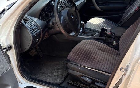 BMW 1 серия, 2011 год, 870 000 рублей, 4 фотография
