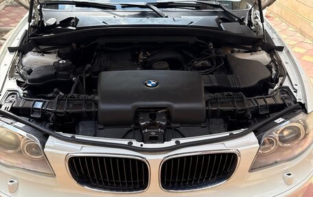 BMW 1 серия, 2011 год, 870 000 рублей, 2 фотография