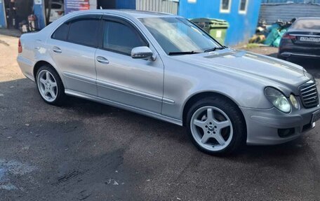 Mercedes-Benz E-Класс, 2007 год, 980 000 рублей, 4 фотография