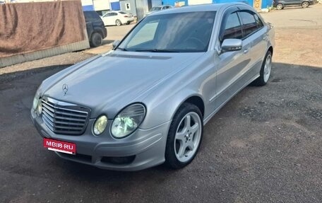 Mercedes-Benz E-Класс, 2007 год, 980 000 рублей, 7 фотография