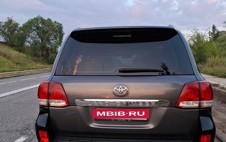 Toyota Land Cruiser 200, 2011 год, 3 000 000 рублей, 5 фотография