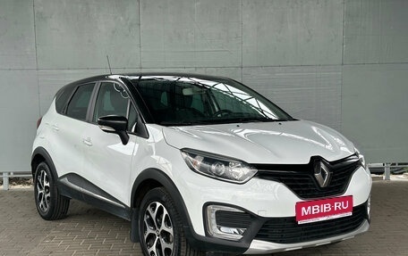 Renault Kaptur I рестайлинг, 2018 год, 1 770 000 рублей, 1 фотография