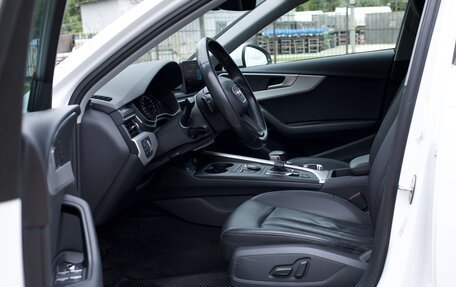Audi A4, 2019 год, 2 550 000 рублей, 15 фотография