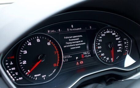 Audi A4, 2019 год, 2 550 000 рублей, 19 фотография