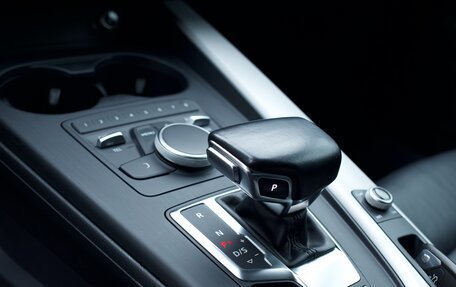 Audi A4, 2019 год, 2 550 000 рублей, 21 фотография