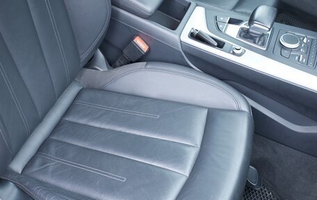 Audi A4, 2019 год, 2 550 000 рублей, 30 фотография
