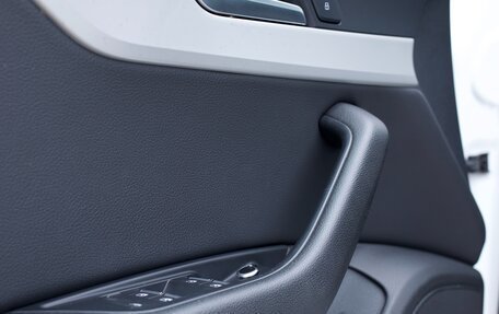 Audi A4, 2019 год, 2 550 000 рублей, 26 фотография