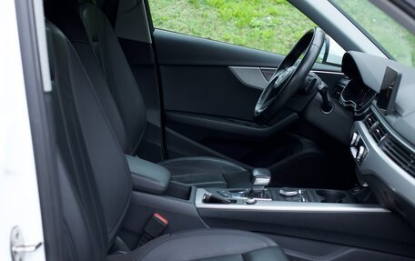 Audi A4, 2019 год, 2 550 000 рублей, 29 фотография