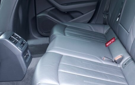 Audi A4, 2019 год, 2 550 000 рублей, 33 фотография