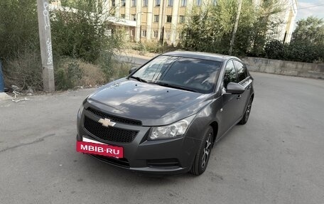 Chevrolet Cruze II, 2011 год, 265 000 рублей, 2 фотография