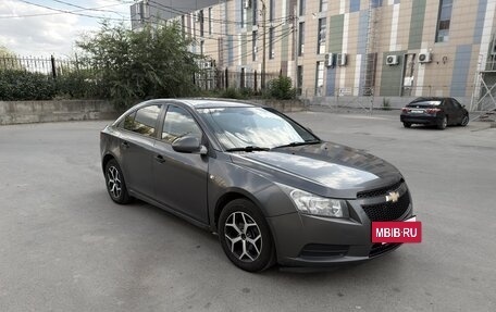 Chevrolet Cruze II, 2011 год, 265 000 рублей, 7 фотография