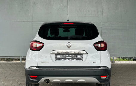 Renault Kaptur I рестайлинг, 2018 год, 1 770 000 рублей, 6 фотография