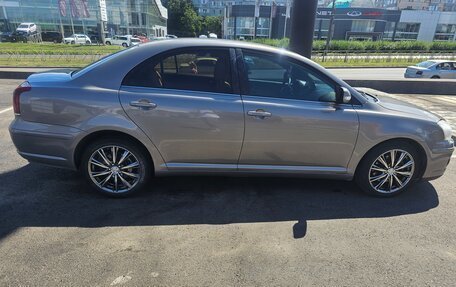 Toyota Avensis III рестайлинг, 2006 год, 950 000 рублей, 3 фотография